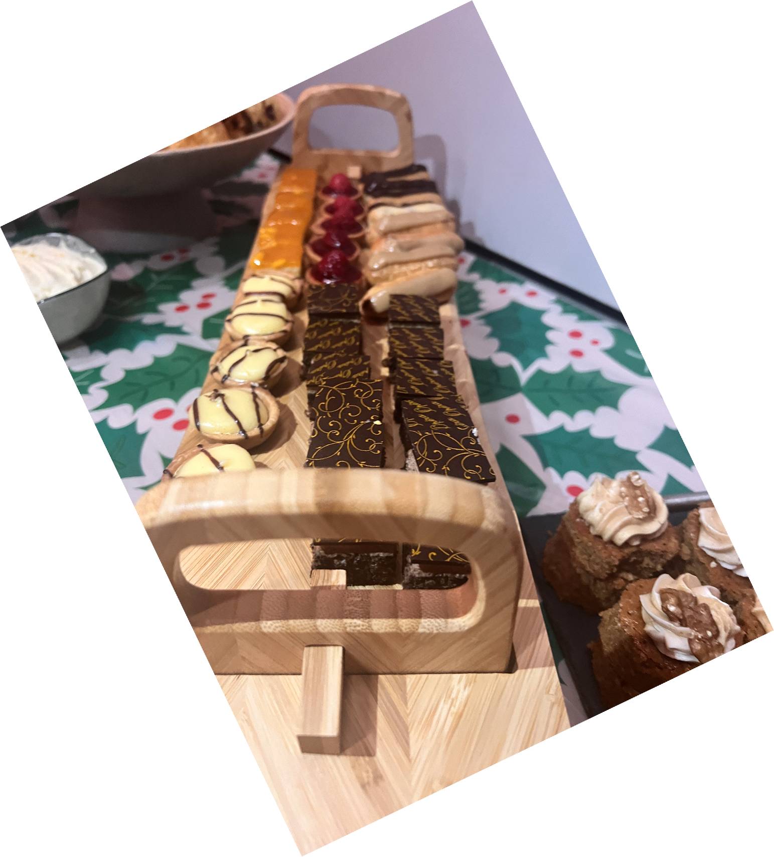 Dainty, delicate, delicious cakes for cream tea